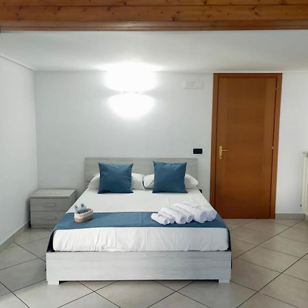 Amici Villa Кастеламаре ди Стабия Екстериор снимка